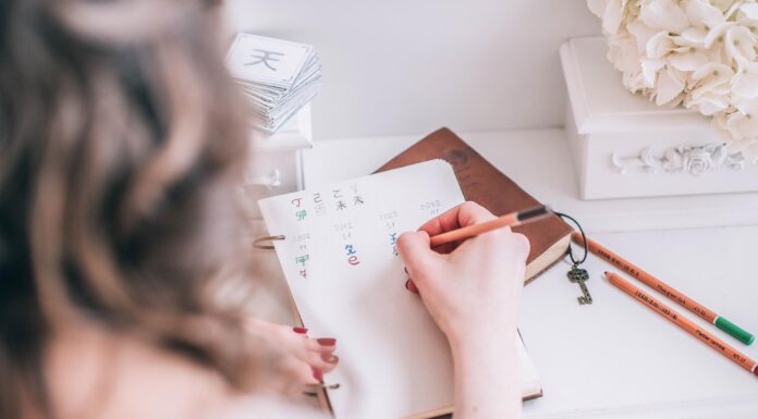 ЧТЕНИЕ ЖИЗНИ ПО ЦИ МЕНЬ: ПРОШЛАЯ ЖИЗНЬ