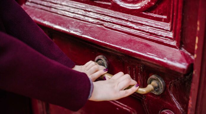 БАЦЗЫ, ЦИ МЕНЬ: КАРМИЧЕСКИЕ ОТНОШЕНИЯ