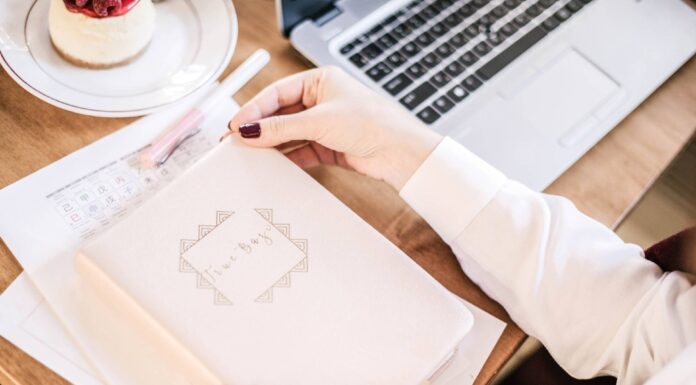 ЦИ МЕНЬ: КТО ЗАРАБОТАЕТ БОЛЬШЕ В ИНТЕРНЕТЕ?