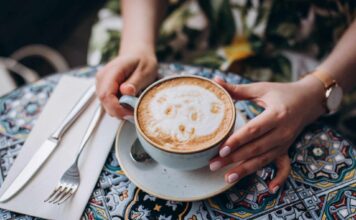 ВЫБОР ДАТЫ НА АВГУСТ