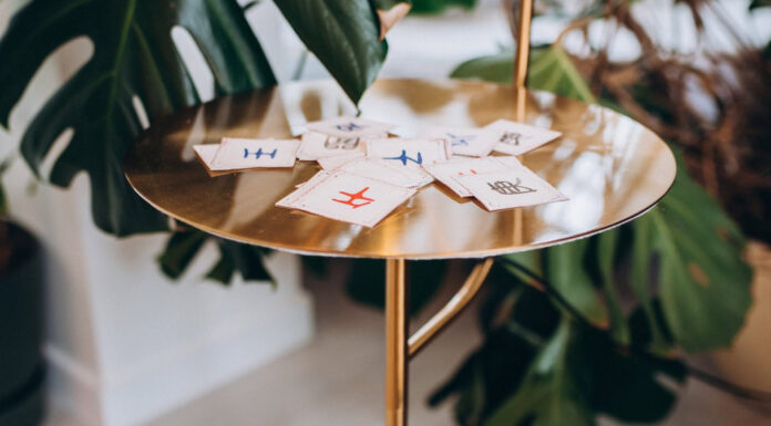 ОРАКУЛ ЦИ МЕНЬ: САМОЛЕТ ПРИ ЗАГАДОЧНЫХ ОБСТОЯТЕЛЬСТВАХ УПАЛ В МОРЕ