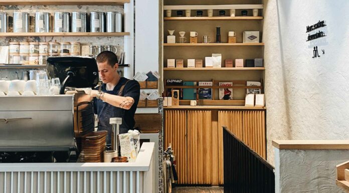 «ПТИЦА ПАДАЕТ В ГНЕЗДО» 4 НОЯБРЯ