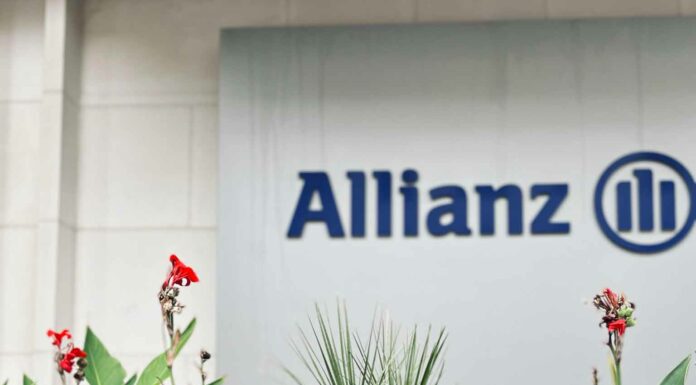 «ЗЕЛЕНЫЙ ДРАКОН ПОВОРАЧИВАЕТ ГОЛОВУ» 9 АПРЕЛЯ