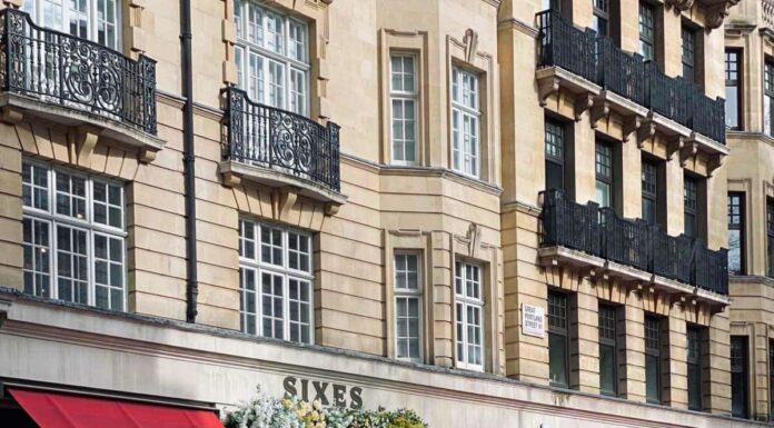 ОРАКУЛ ЦИ МЕНЬ: ОКАЗАЛАСЬ ЛЮБОВНИЦЕЙ