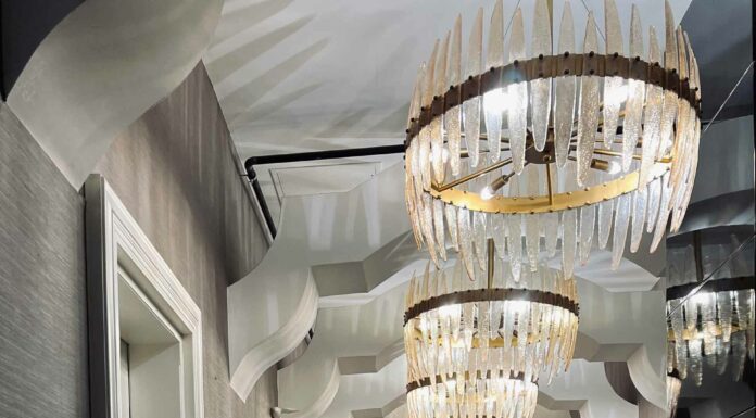 «ПТИЦА ПАДАЕТ В ГНЕЗДО» 1 СЕНТЯБРЯ