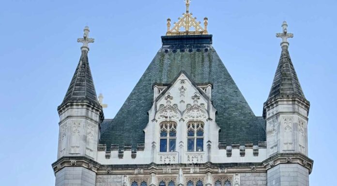 КАК ПРИТЯНУТЬ ФИНАНСОВУЮ УДАЧУ, ПОЛУЧИТЬ ПОВЫШЕНИЕ, НАЛАДИТЬ ОТНОШЕНИЯ В БЛИЖАЙШЕЕ ВРЕМЯ?