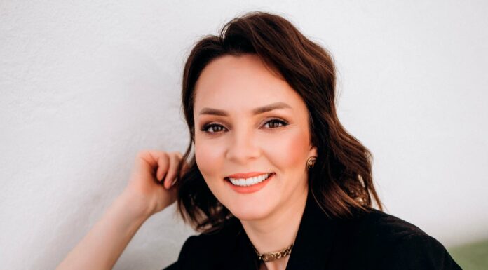 МАСТЕР-КЛАСС ПО ОРАКУЛУ ЦИ МЕНЬ: «КАК ПОМЕНЯТЬ РАБОТУ БЕЗ СТРАХА И СОЖАЛЕНИЙ»