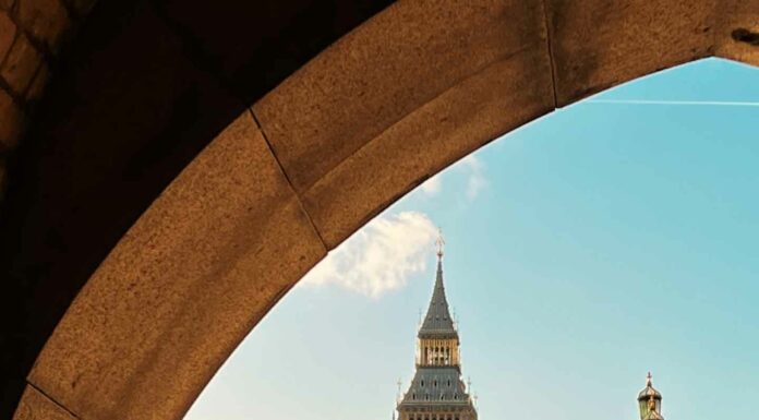 КАК ПРИТЯНУТЬ ФИНАНСОВУЮ УДАЧУ, ПОЛУЧИТЬ ПОВЫШЕНИЕ, НАЛАДИТЬ ОТНОШЕНИЯ В БЛИЖАЙШЕЕ ВРЕМЯ?