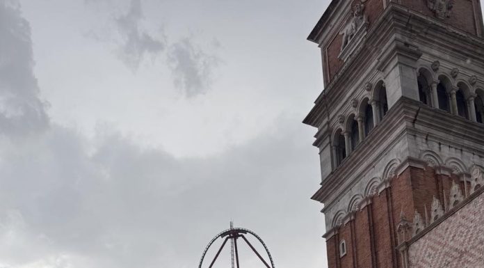 ПРИТЯГИВАЕМ БЫСТРЫЕ ДЕНЬГИ И ПОДАРКИ